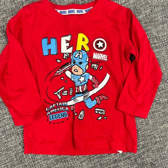 3/$25 3-Marvel Tees - Picture 3 of 4